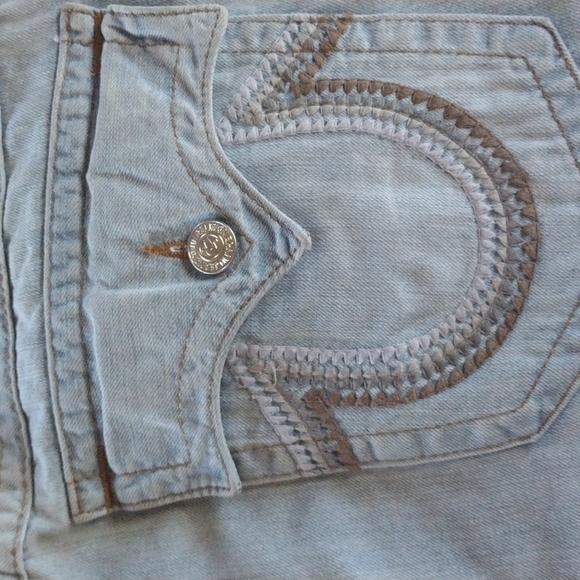 LADIES Jeans by𝅺 TRUE RELIGION - Picture 14 of 17